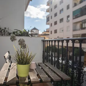 Atenea Centro Con Garaje Gratuito Apartment